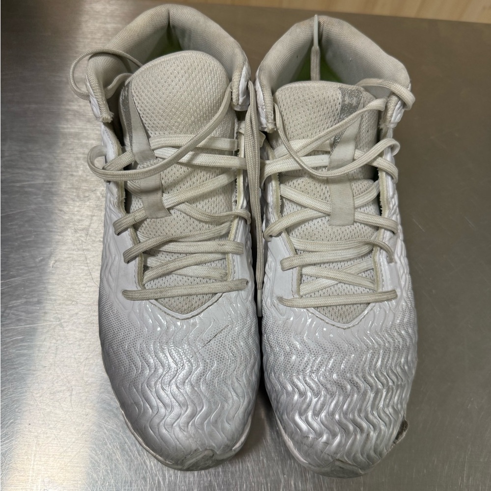 White Athletic Sneakers